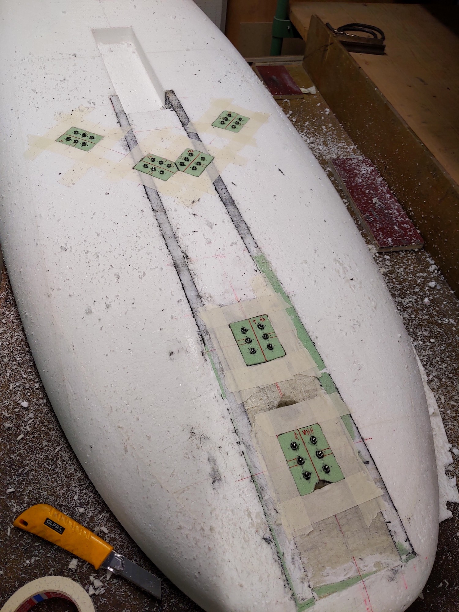 Custom carbon footstrap inserts with stainless steel M6 threads in windsurf board 2/2