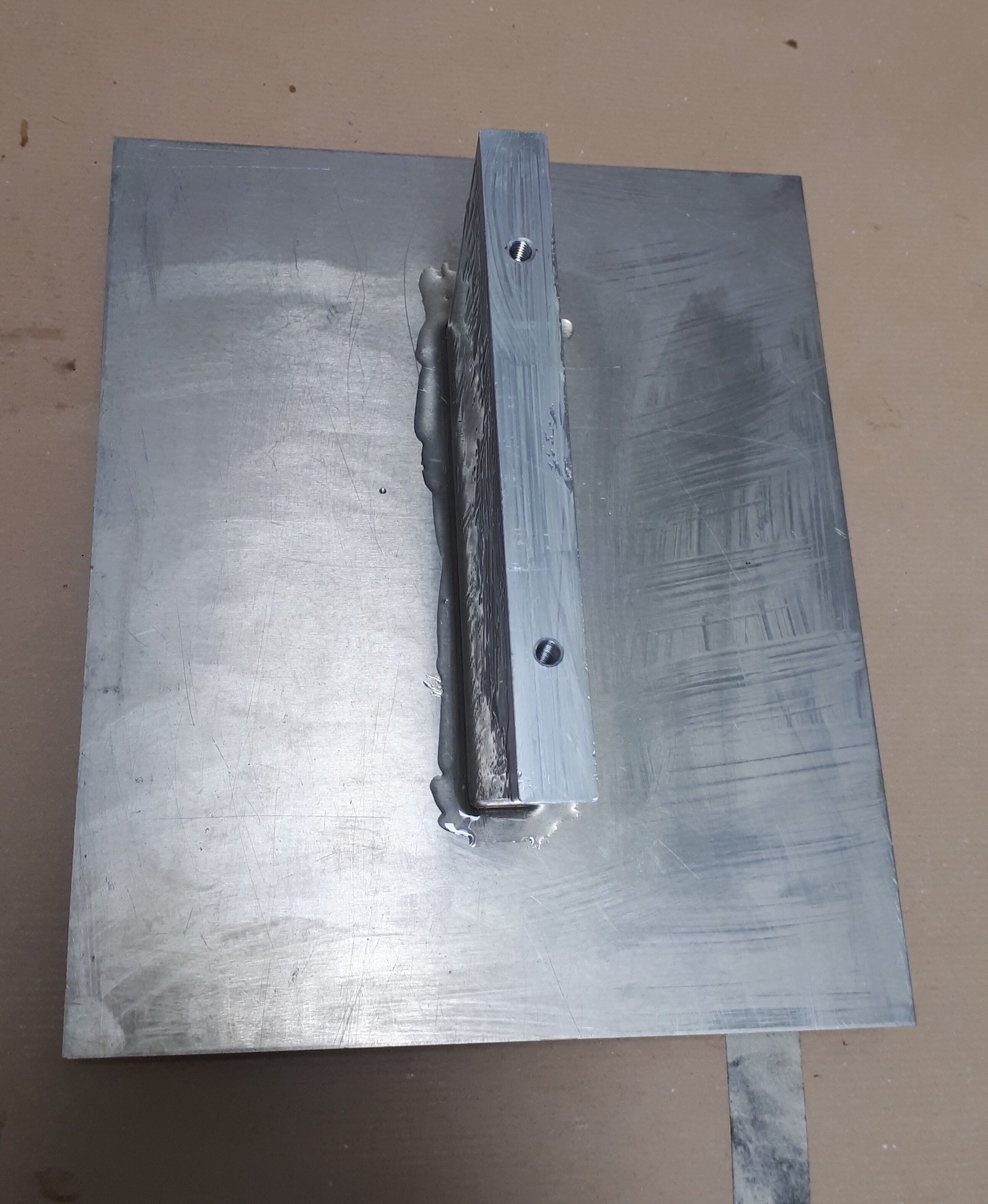 Deep tuttle head with epoxy top view